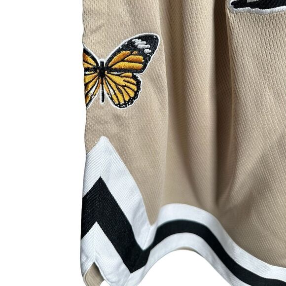 NWT Rod Wave SOULFLY Men’s Beige Shorts Butterfly Embroidered Patches & Logo 3XL - Picture 8 of 8